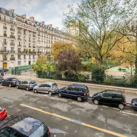 De Charme De 60 M2 Entre Montmartre Et Batignolles Parigi