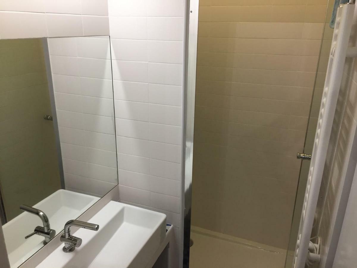 De Charme De 60 M2 Entre Montmartre Et Batignolles Appartamento Parigi